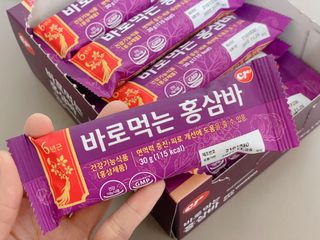 씨알푸드 건강기능식품 6년근 홍삼 함유, 바로먹는 홍삼바 30g 12개입 — 4.5점을 준 리뷰어가 2022년 3월 올린 사용 사진