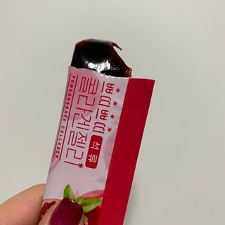 헬스업_쁘띠쁘띠석류콜라겐젤리_20g x 14포 — 5점을 준 리뷰어가 2021년 2월 올린 사용 사진