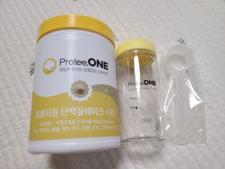 프로티원 단백질쉐이크 곡물맛 2주분 1통+보틀 — 5점을 준 리뷰어가 2021년 5월 올린 사용 사진
