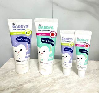 닥터데디스 안심저불소 키즈치약 (라즈베리, 청포도향 중 택 1) 60g +  여행용 미니 치약 15g — 5점을 준 리뷰어가 2022년 11월 올린 사용 사진