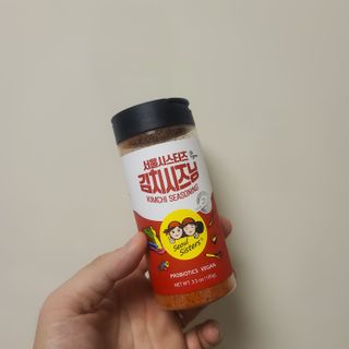 [서울시스터즈] 김치시즈닝 국내 최초 뿌려먹는 김치파우더 100g 1개+ 신제품 김치스낵 90g 2개 — 5점을 준 리뷰어가 2021년 8월 올린 사용 사진
