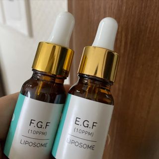 랑팡 EGF+FGF 10ppm 리포좀 앰플 원액 10ml — 3.5점을 준 리뷰어가 2021년 11월 올린 사용 사진