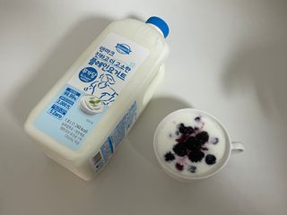 프리_[덴마크] 진하고 더 고소한 플레인 요거트 1.8L — 5점을 준 리뷰어가 2025년 5월 올린 사용 사진