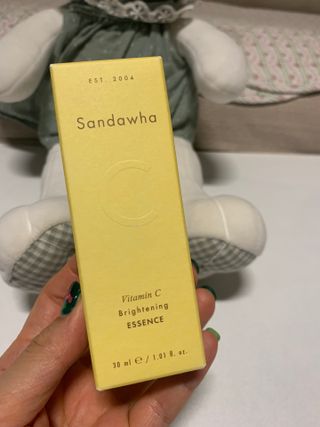 스킨큐어 산다화 비타민c 화이트닝 에센스 30ml — 5점을 준 리뷰어가 2023년 7월 올린 사용 사진