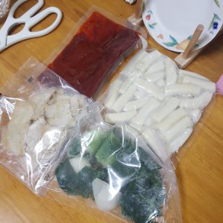 응큼떡볶이 — 4점을 준 리뷰어가 2021년 3월 올린 사용 사진