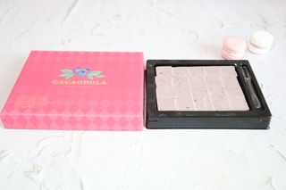 카카오 본연의 색을 간직하고있는 루비초콜릿과 블루베리의 만남, 카카올라 루비베리요거트생초콜릿 — 5점을 준 리뷰어가 2021년 11월 올린 사용 사진