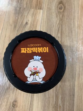 유비쿡 컵떡볶이 매운컵떡볶이2개/ 짜장컵떡볶이 2개  총 4개세트 — 5점을 준 리뷰어가 2021년 3월 올린 사용 사진