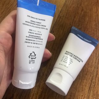더마포레스트 마데카소사이드 리페어 크림,  모이스처라이징 아쿠아크림 — 4.5점을 준 리뷰어가 2021년 8월 올린 사용 사진