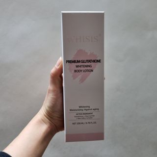 위시스 프리미엄 글루타치온  화이트닝 바디로션 — 4점을 준 리뷰어가 2023년 1월 올린 사용 사진