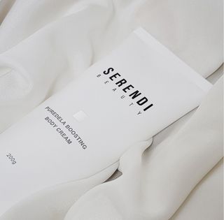 세렌디뷰티 퓨어델라 부스팅 바디크림 — 3.5점을 준 리뷰어가 2021년 8월 올린 사용 사진