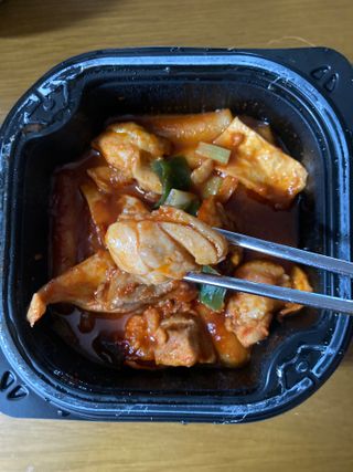 한성기업 무볼레 닭떡볶이+해물떡볶이 2종 세트 — 4.5점을 준 리뷰어가 2021년 10월 올린 사용 사진