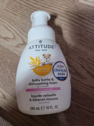 에티튜드 천연 젖병세정제 무향 아토베이비 폼타입 (295ml) 천연 친환경 비건 — 5점을 준 리뷰어가 2022년 8월 올린 사용 사진