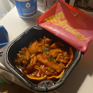 한성기업 무볼레 닭떡볶이+해물떡볶이 2종 세트 — 4.5점을 준 리뷰어가 2021년 10월 올린 사용 사진