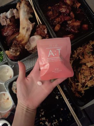 입 냄새 완화에 도움을 주는 에티켓 캔디 복숭아맛 앳캔디 — 5점을 준 리뷰어가 2020년 12월 올린 사용 사진