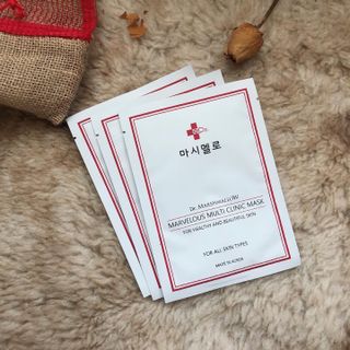 닥터마시멜로 마블러스 멀티 클리닉 마스크 — 5점을 준 리뷰어가 2021년 5월 올린 사용 사진