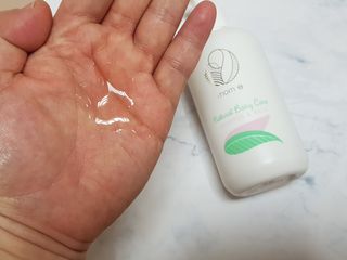 mom e 맘이 내추럴 베이비 케어 샴푸앤바스+로션 — 5점을 준 리뷰어가 2021년 1월 올린 사용 사진