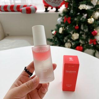 산다화 더블 이펙트 안티 링클 세럼 50ml — 5점을 준 리뷰어가 2022년 12월 올린 사용 사진
