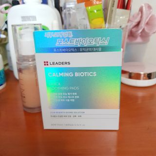 리더스코스메틱 리더스 카밍 바이오틱스 퀵 수딩 패드 — 5점을 준 리뷰어가 2022년 6월 올린 사용 사진