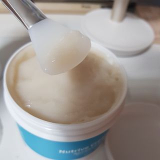 약손명가코스메틱 에오스보떼 뉴트리브 크림 마스크 솔트 500ml — 5점을 준 리뷰어가 2022년 1월 올린 사용 사진