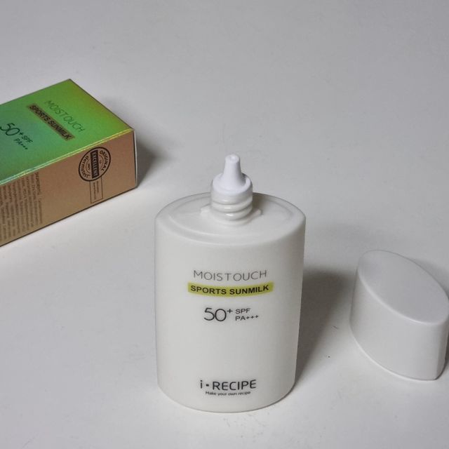 모이스트터치 스포츠 선밀크 50ml (SPF50+ PA+++) 리뷰 사진