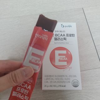 [인디닥터] 타이탄 BCAA 프로틴 젤리스틱 — 5점을 준 리뷰어가 2022년 4월 올린 사용 사진