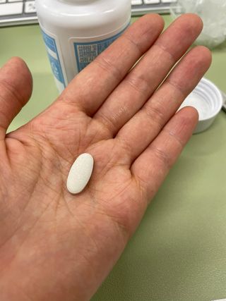 광동생활건강 뼈 건강엔 칼슘마그네슘 90정 3개월분 — 5점을 준 리뷰어가 2023년 5월 올린 사용 사진