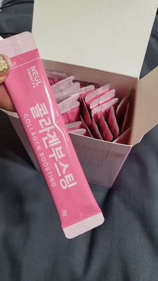 늘20s 콜라겐 부스팅_COLLAGEN BOOSTING — 4.5점을 준 리뷰어가 2023년 2월 올린 사용 사진
