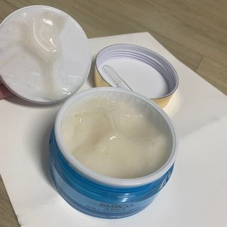 비엠비코 퀸79 노블 골드 아쿠아 크림 — 5점을 준 리뷰어가 2021년 5월 올린 사용 사진