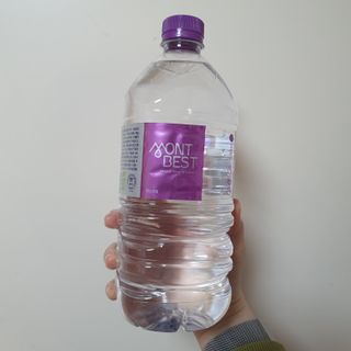 몽베스트 MONTBEST 1L 12입 — 5점을 준 리뷰어가 2022년 4월 올린 사용 사진