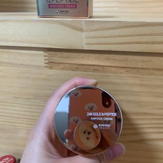 아이앤립 / EYENLIP 아이앤립 24K 골드 N 펩타이드 앰플 크림 — 4점을 준 리뷰어가 2021년 4월 올린 사용 사진