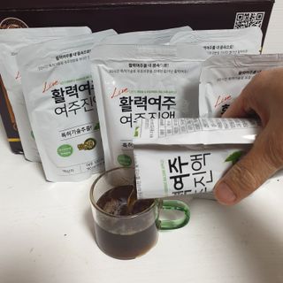 참유원 특허제조 활력 여주진액 여주즙 50포 — 5점을 준 리뷰어가 2022년 3월 올린 사용 사진