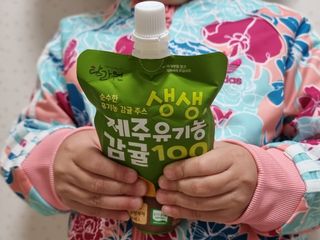 탐라원 건강 어린이 주스, 생생한 주스 3종 - 유기 감귤 주스, 당근과 사과 주스, 감귤 주스 — 5점을 준 리뷰어가 2021년 10월 올린 사용 사진