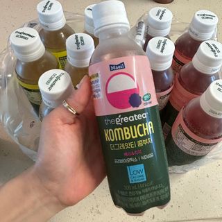 더그레잇티 콤부차 [매일유업] 더그레잇티 44kcal 콤부차 300ml *12개입 (오리지널 6개+베리리치 6개) — 5점을 준 리뷰어가 2023년 7월 올린 사용 사진
