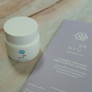 AYU25[아유트웬티파이브]다마스크로즈워터 베이스 천연 수분 촉촉 크림 — 5점을 준 리뷰어가 2021년 4월 올린 사용 사진