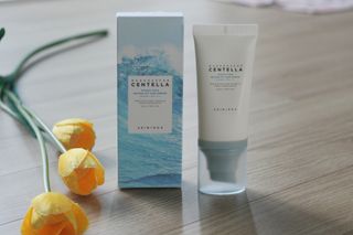 MF[스킨1004] 마다가스카르 센텔라 히알루-시카 워터핏 선세럼 50ml — 5점을 준 리뷰어가 2024년 5월 올린 사용 사진