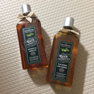 체코 비건화장품 마뉴팍투라 향좋은 천연 맥주샴푸 맥주샤워젤 — 5점을 준 리뷰어가 2022년 5월 올린 사용 사진