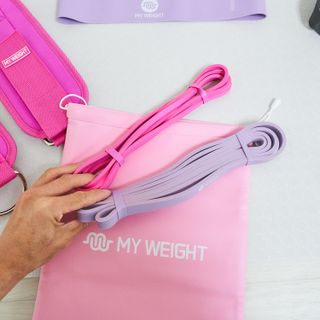 마이웨잇 심으뜸 홈트밴드세트 홈짐 여자홈트레이닝기구 운동용고무밴드 — 5점을 준 리뷰어가 2021년 7월 올린 사용 사진