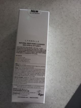 랑벨 내츄럴 딥 포어 클렌저 210ml (저자극 약산성 천연 클렌징 젤) — 5점을 준 리뷰어가 2022년 3월 올린 사용 사진