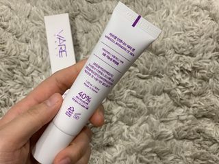 바르셀 톤업선크림 미백 메이크업베이스 CC크림 인텐시브 씨씨 젠 30ml — 5점을 준 리뷰어가 2021년 11월 올린 사용 사진