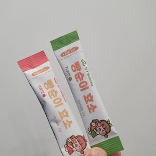 아이비웰니스 빵순이 식탁 위의 필수템! 빵순이 효소 키위맛 100포 + 석류맛 14포 (총 114포) — 5점을 준 리뷰어가 2023년 1월 올린 사용 사진
