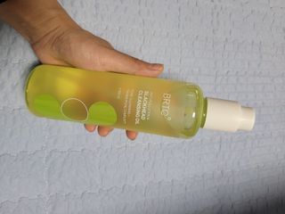 비알티씨 BRTC 안티폴루션 앤 블랙헤드 클렌징오일 300ml — 4.5점을 준 리뷰어가 2022년 12월 올린 사용 사진