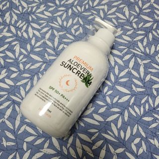 [닥터문] 프리미엄 알로에베라 선크림 500ml — 5점을 준 리뷰어가 2022년 6월 올린 사용 사진