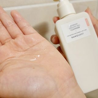 로우퀘스트 베리어 인핸싱 클렌저 190ml — 5점을 준 리뷰어가 2023년 10월 올린 사용 사진
