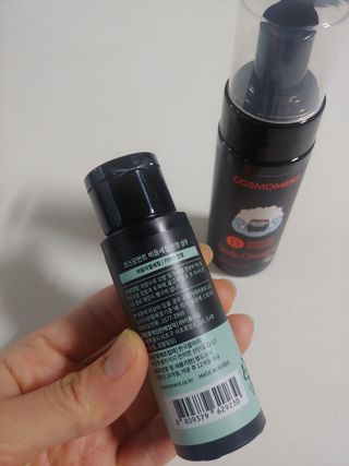 코스모먼트 부스티모 부스팅샴푸60ml + 비듬세정 진정샴푸50ml — 5점을 준 리뷰어가 2021년 11월 올린 사용 사진