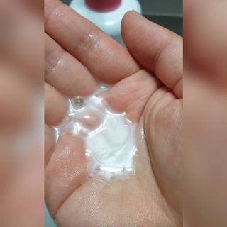 더마힐 헤어 컨디셔닝 샴푸 500ml 3종 중 택1 — 5점을 준 리뷰어가 2021년 3월 올린 사용 사진