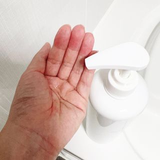 [닥터문] 센텔라 시카케어 화이트머스크 바디워시 1000ml — 5점을 준 리뷰어가 2023년 7월 올린 사용 사진