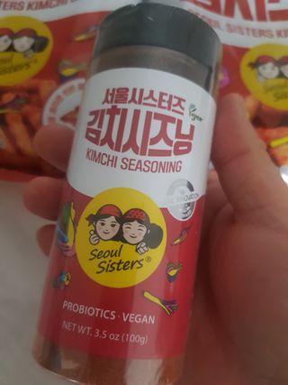 [서울시스터즈] 김치시즈닝 국내 최초 뿌려먹는 김치파우더 100g 1개+ 신제품 김치스낵 90g 2개 — 5점을 준 리뷰어가 2021년 8월 올린 사용 사진