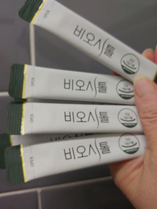 모힐바이오 비오시톨 - 하루 한 포 관리하는 건강한 습관 — 5점을 준 리뷰어가 2022년 2월 올린 사용 사진