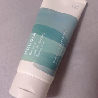 [후르디아] 올리브영 저자극 비건바디로션 — 5점을 준 리뷰어가 2023년 1월 올린 사용 사진