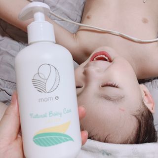 mom e 맘이 내추럴 베이비 케어 샴푸앤바스+로션 — 5점을 준 리뷰어가 2021년 1월 올린 사용 사진